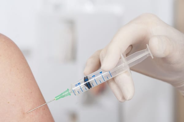 使用大族激光飛行打標機迎接新冠疫情新考驗！